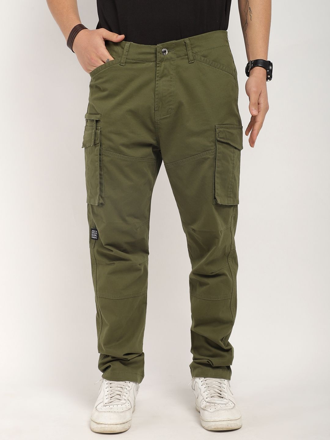 

JIMMY & JORDAN Men Classic Loose Fit Cargos Trousers, Olive