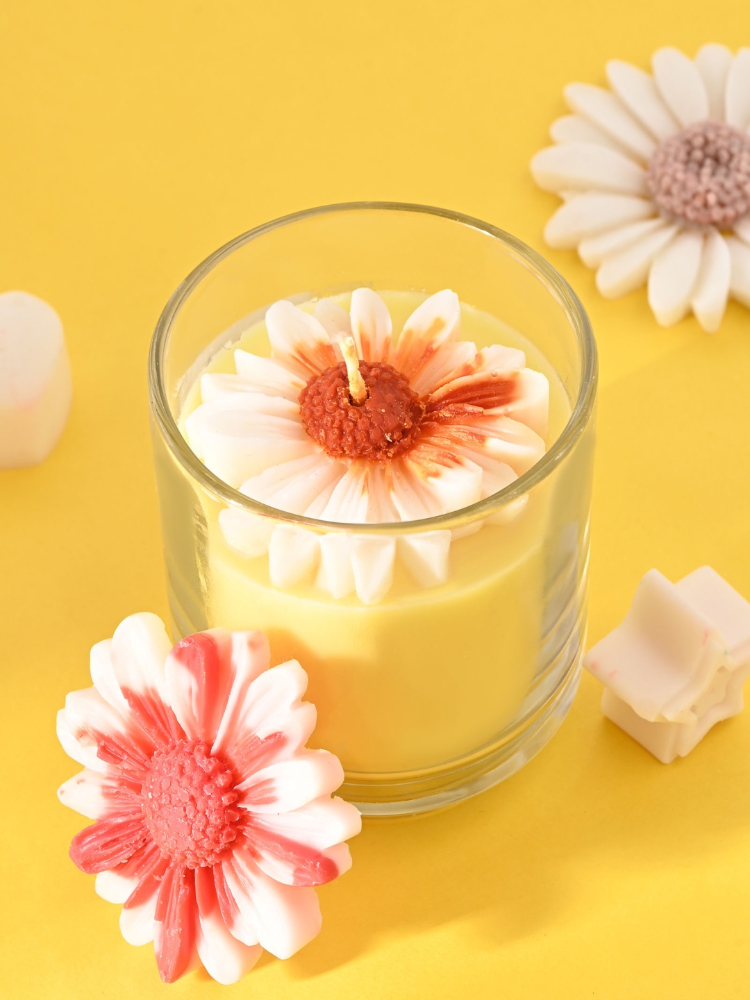 

ANWYN Yellow & White 1 pieces Jar Candle