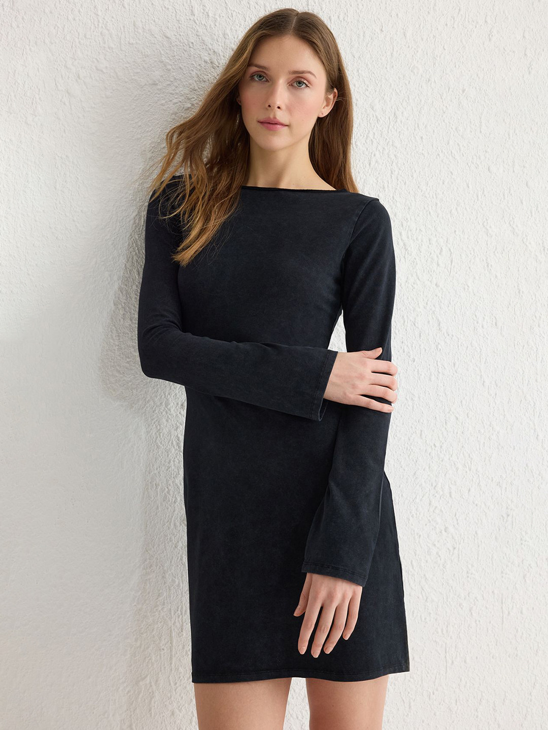 

Trendyol Sheath Mini Dress, Na