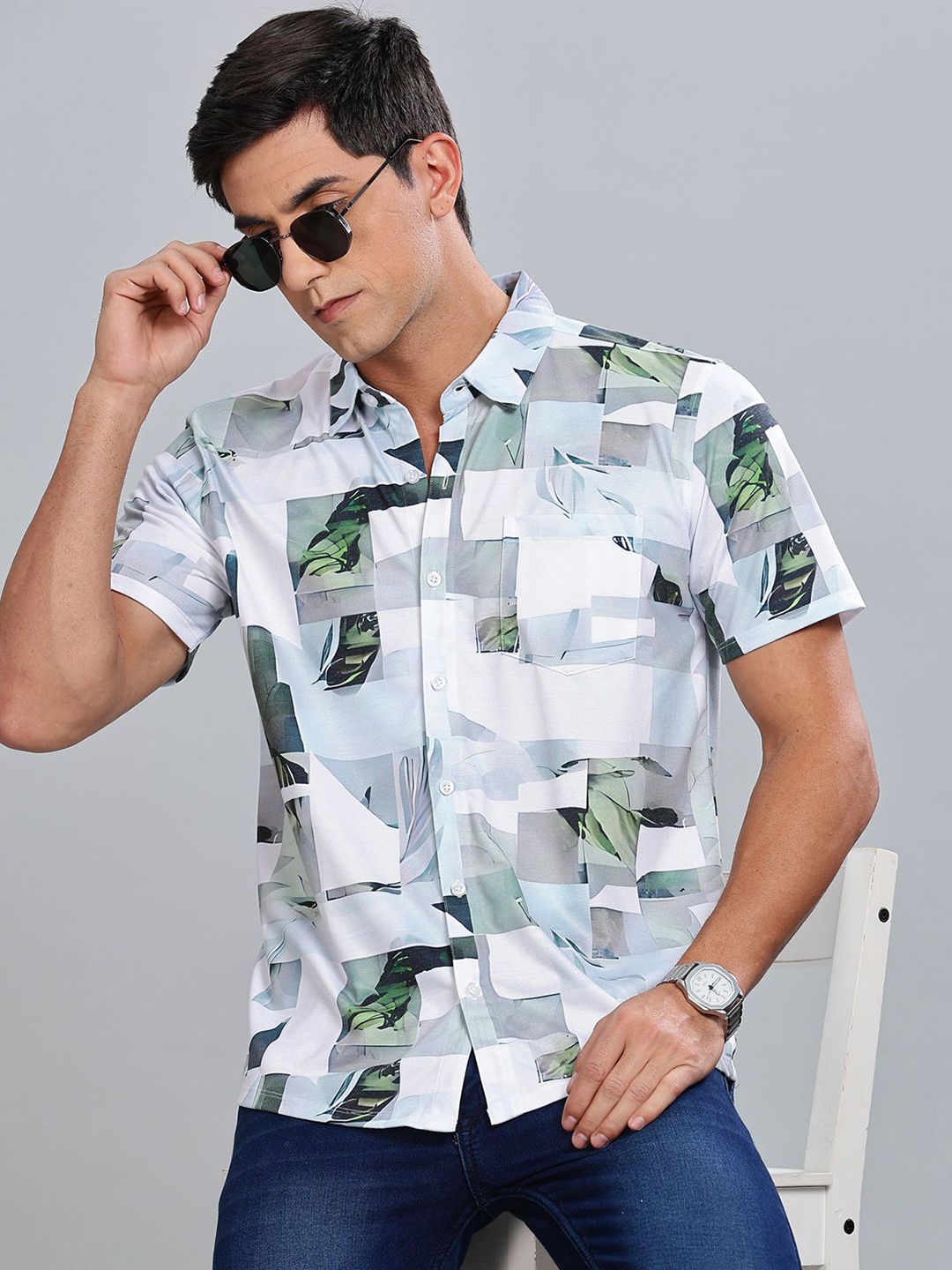 

BULLMER Men Standard Opaque Printed Casual Shirt, Green