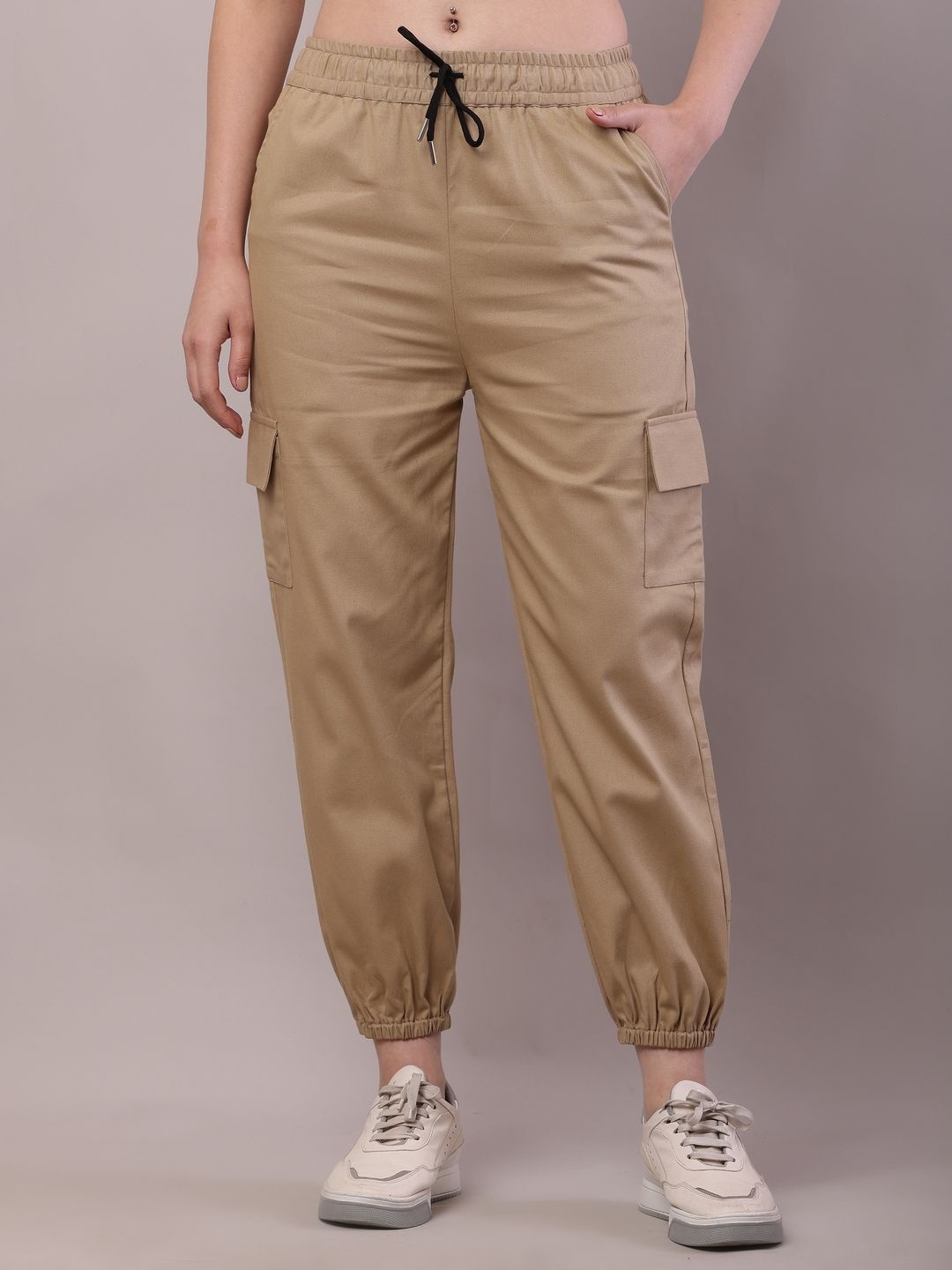 

Sellingsea Women Regular Fit Cargos Trousers, Cream