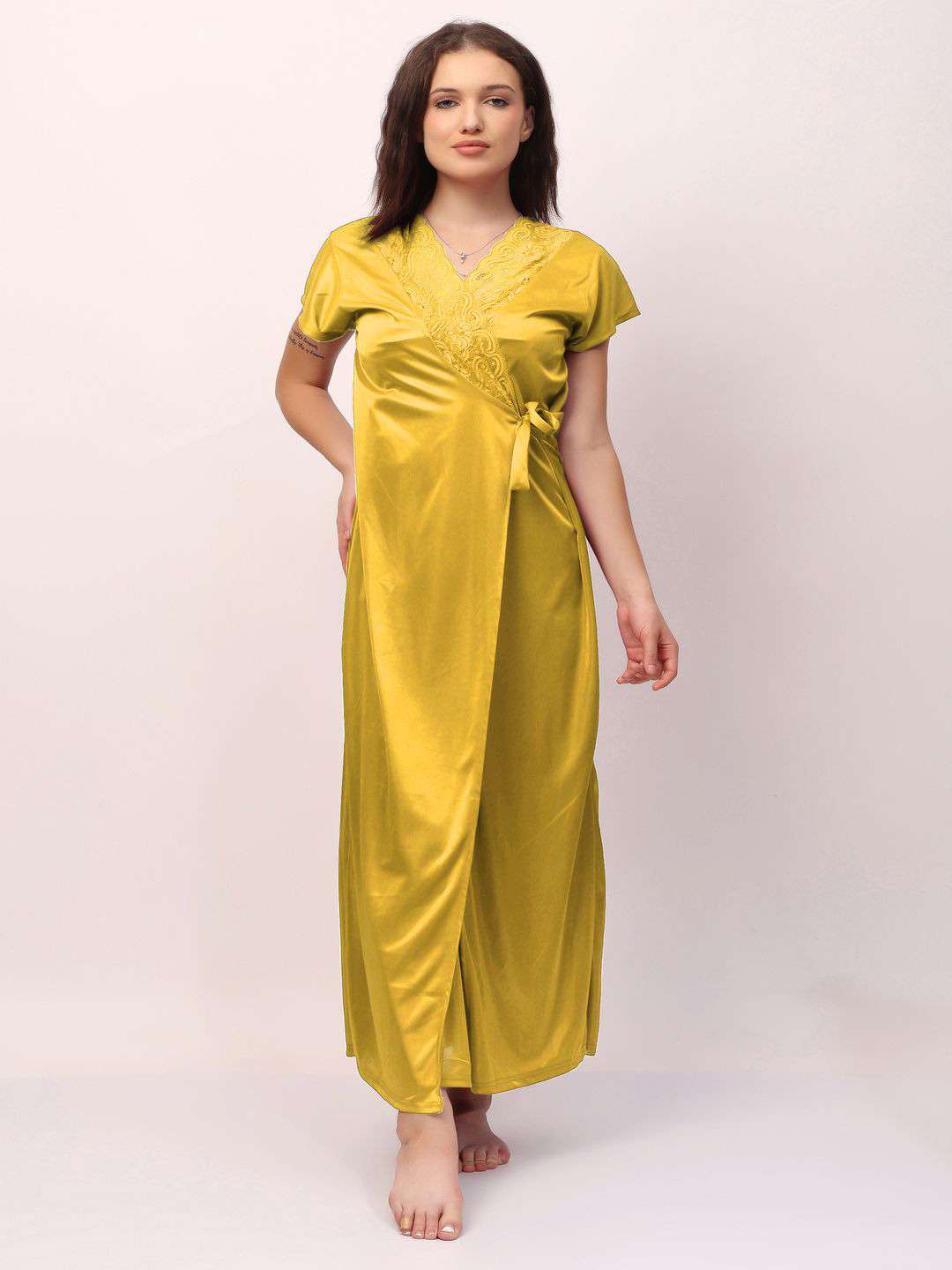 

CHUI MUI Pack of 2 Satin Maxi Nightdress with Robe, Yellow