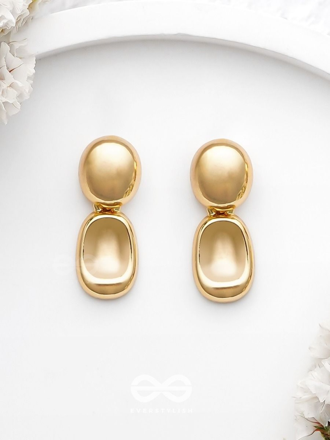 

EVERSTYLISH Golden Glory Contemporary Drop Earrings, Gold