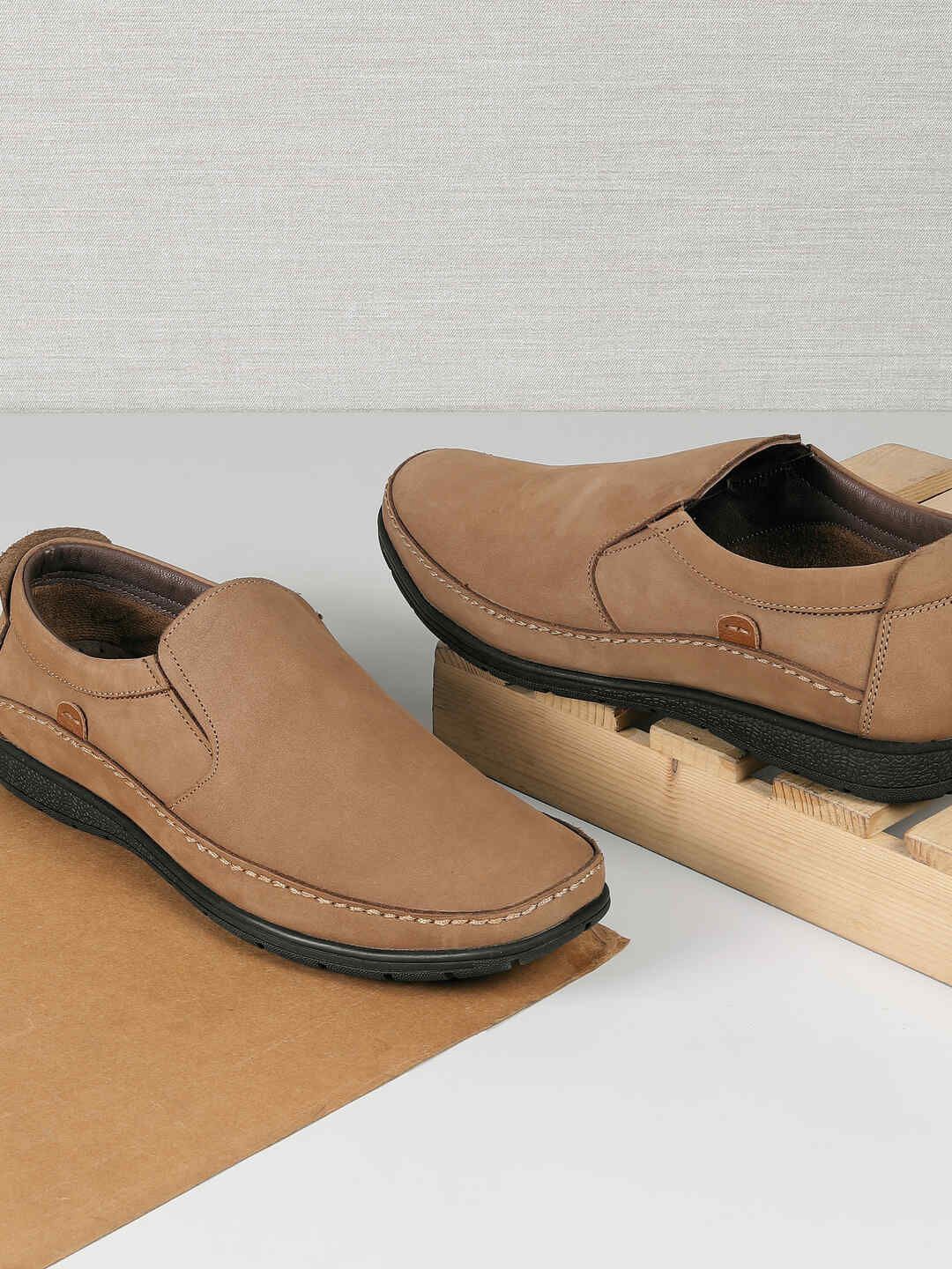 

Metro Men Colourblocked Leather Slip-On Sneakers, Tan