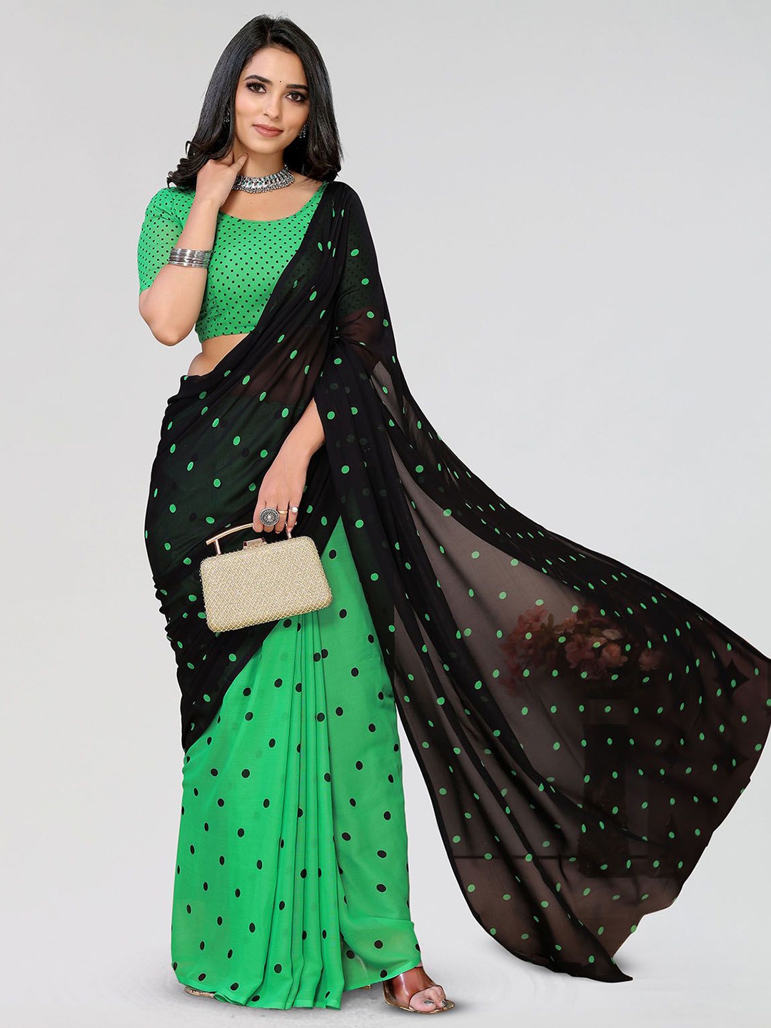 

Moda Rapido Polka Dots Printed Saree With Unstiched Blouse Piece, Green