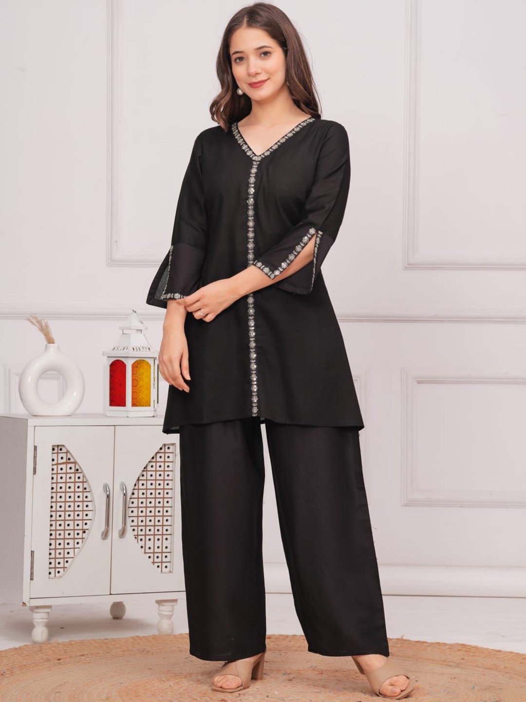 

MILAAV Lace Work V-Neck Straight Tunic With Palazzos, Black