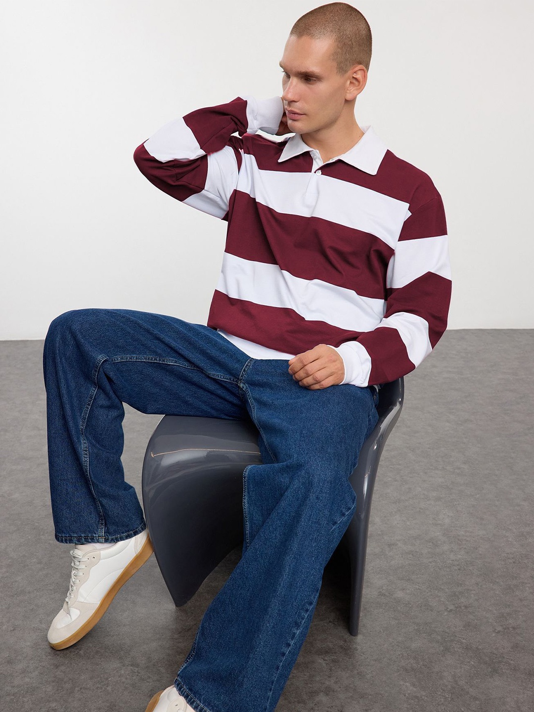 

Trendyol Women Striped Sweatshirt, Maroon