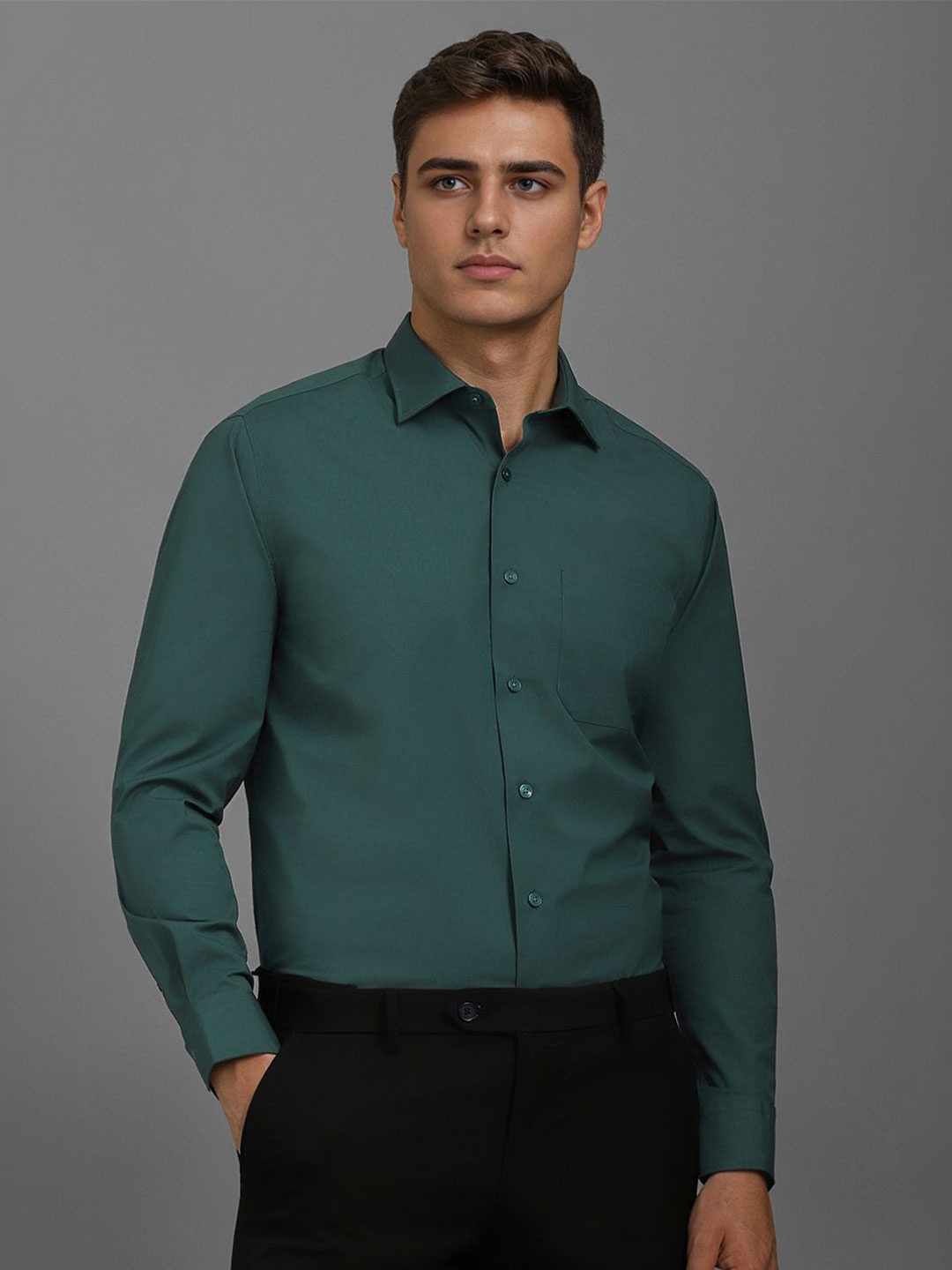 

Louis Philippe Men Classic Fit Spread Collar Solid Cotton Formal Shirt, Olive