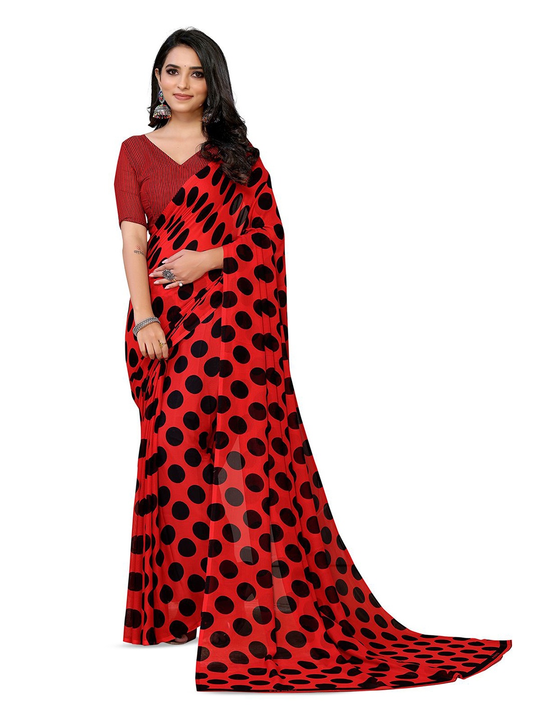 

Moda Rapido Printed Saree With Unstiched Blouse Piece, Black