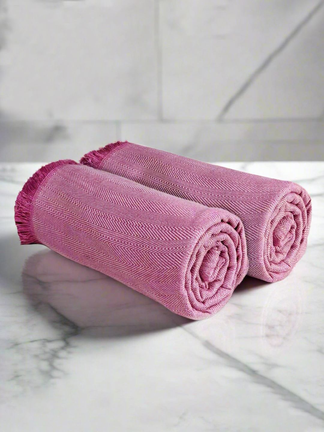 

Heelium Peach-Coloured 2 Pieces Striped Printed Bamboo 250 GSM Bath Towels