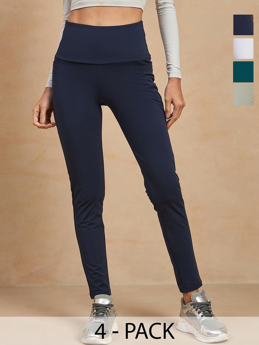 

COLOR CAPITAL Women Pack of 4 Skin Fit Antimicrobial Sports Tights, Navy blue