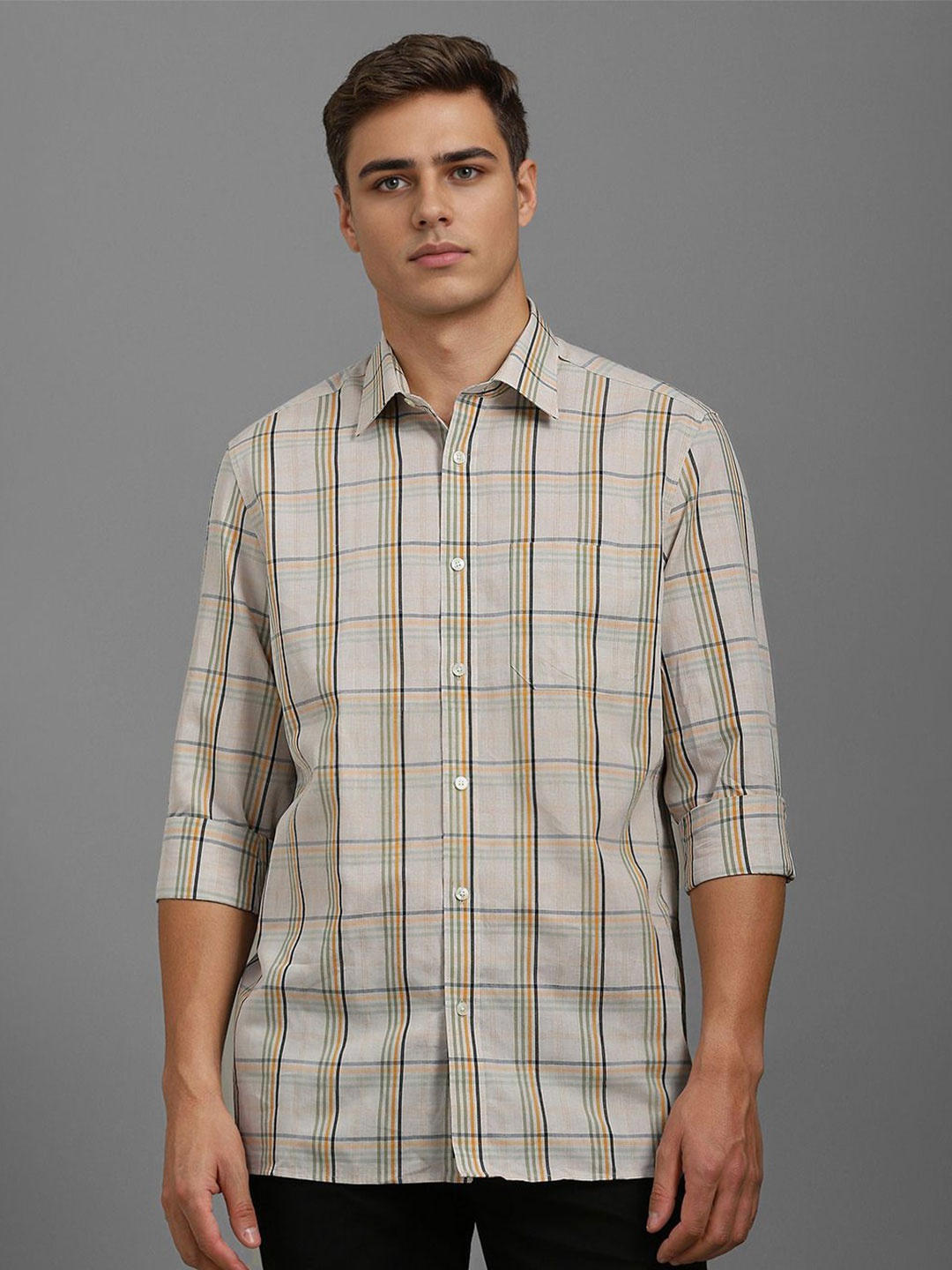 

Louis Philippe Men Classic Fit Spread Collar Checked Casual Shirt, Grey
