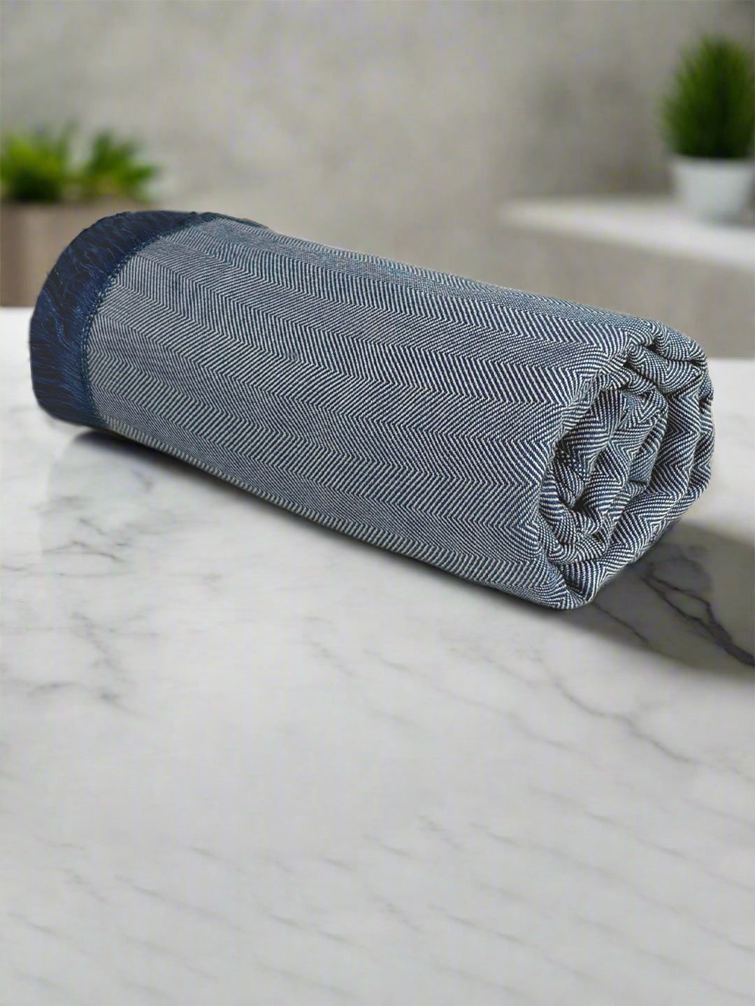 

Heelium Navy Blue Striped Printed Bamboo 250 GSM Bath Towel