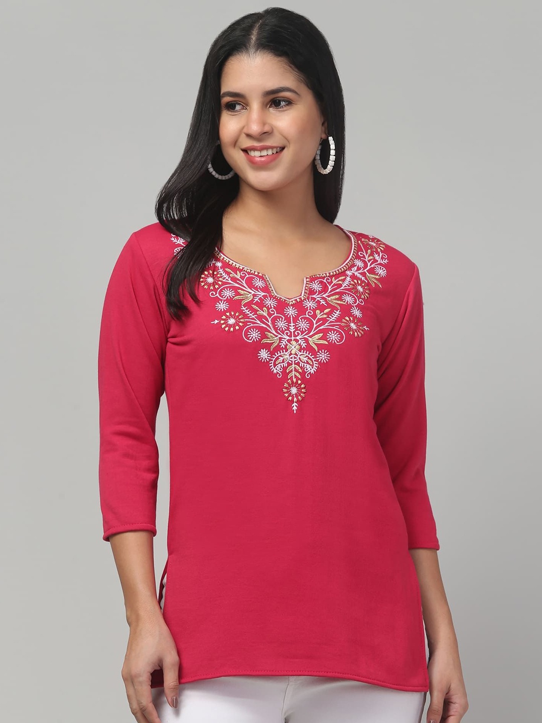 

FAMBEE Women Embroidered Thread Work Woollen Kurta, Pink