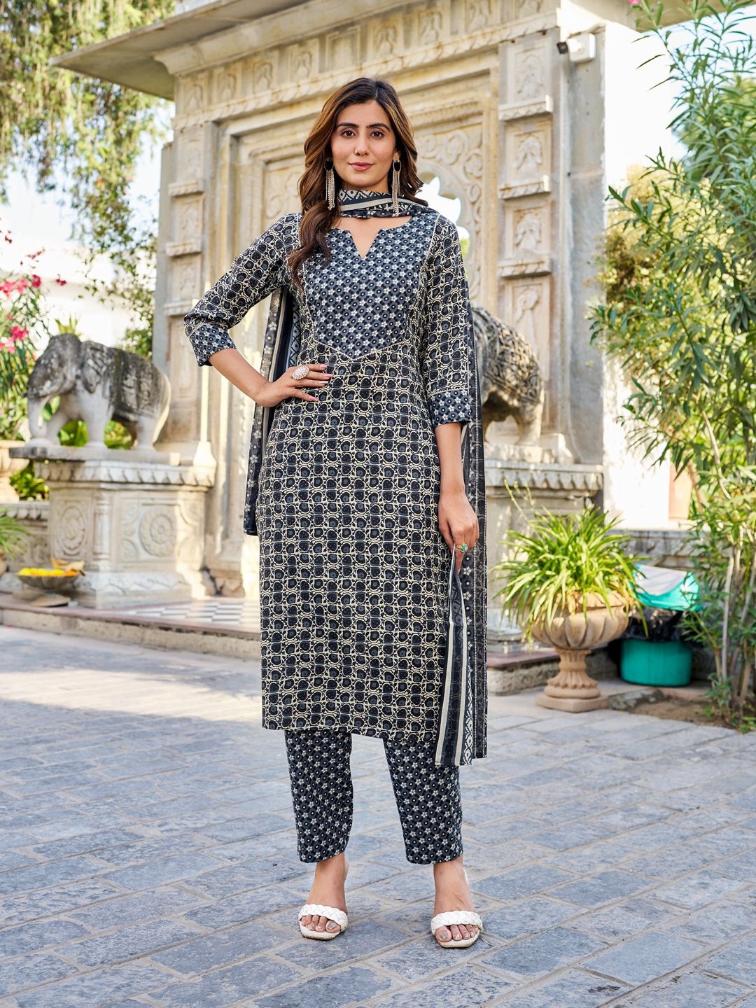 

Moda Rapido Floral Printed Notch Neck Gotta Patti Straight Kurta With Trouser And Dupatta, Grey