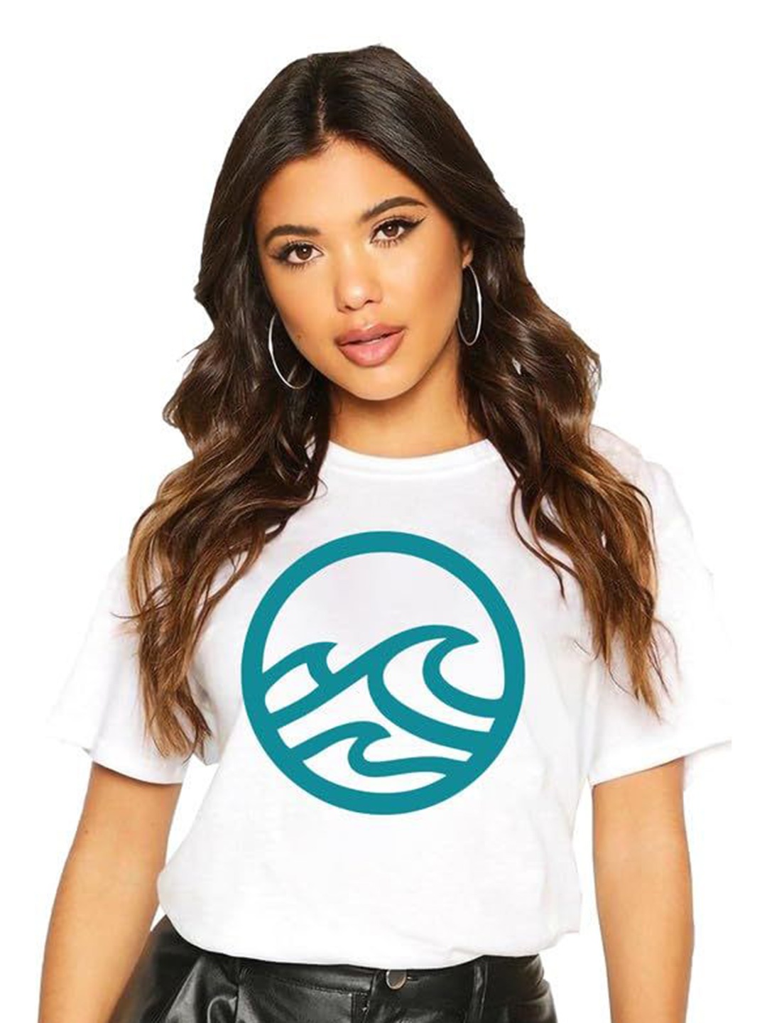 

VLAM Women Printed Pockets T-shirt, White