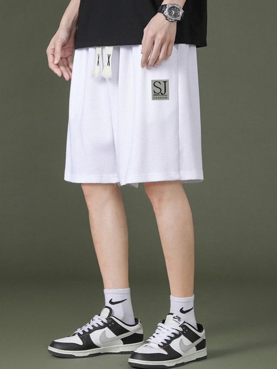 

StyleCast x Revolte Men Mid-Rise Shorts, White