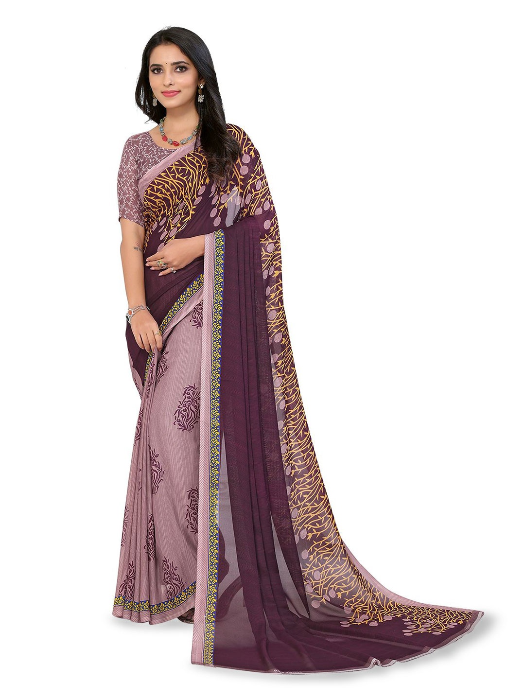 

Moda Rapido Floral Printed Saree, White