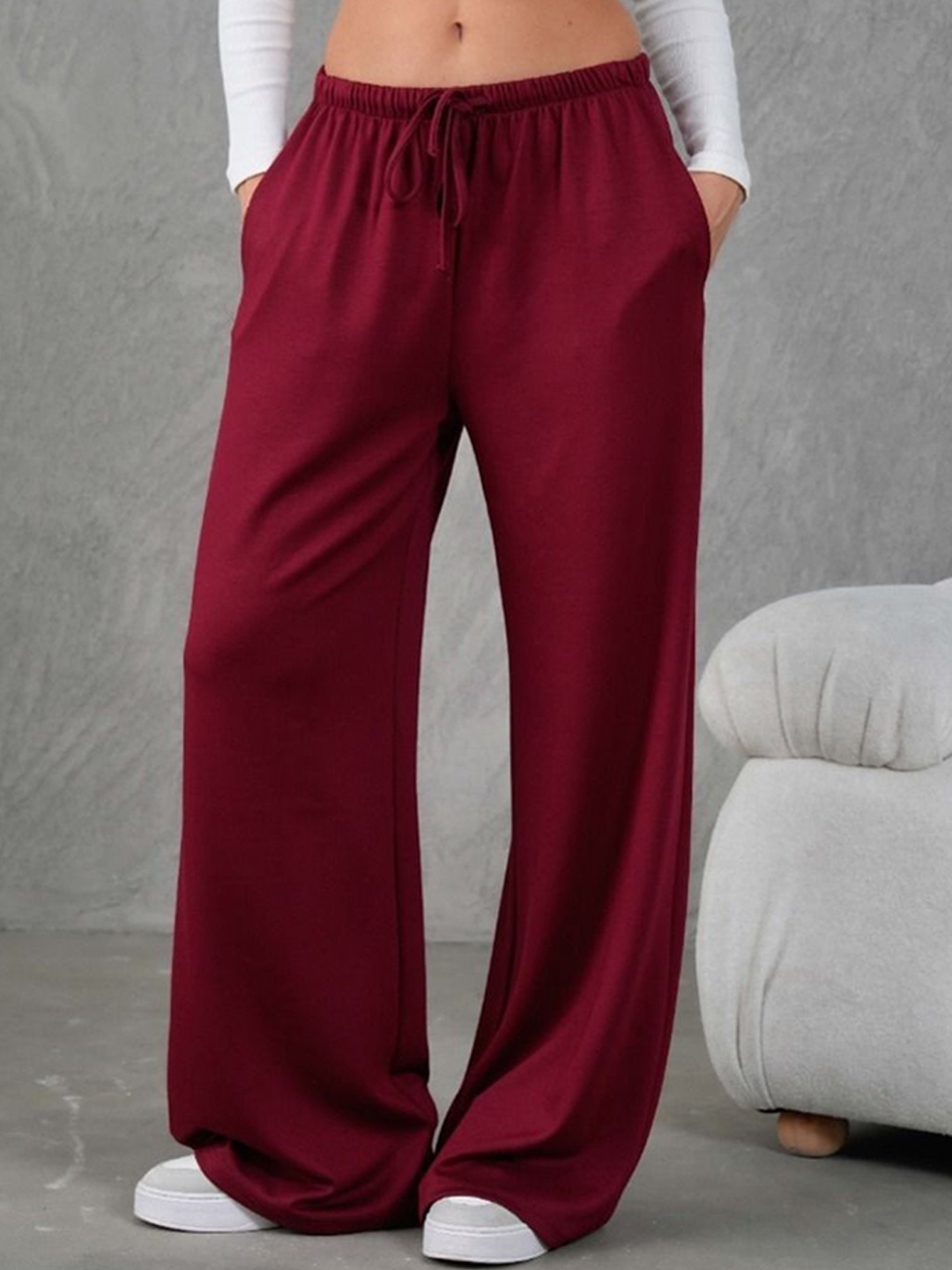 

Trendyol Women Regular Fit Parallel Trousers, Maroon