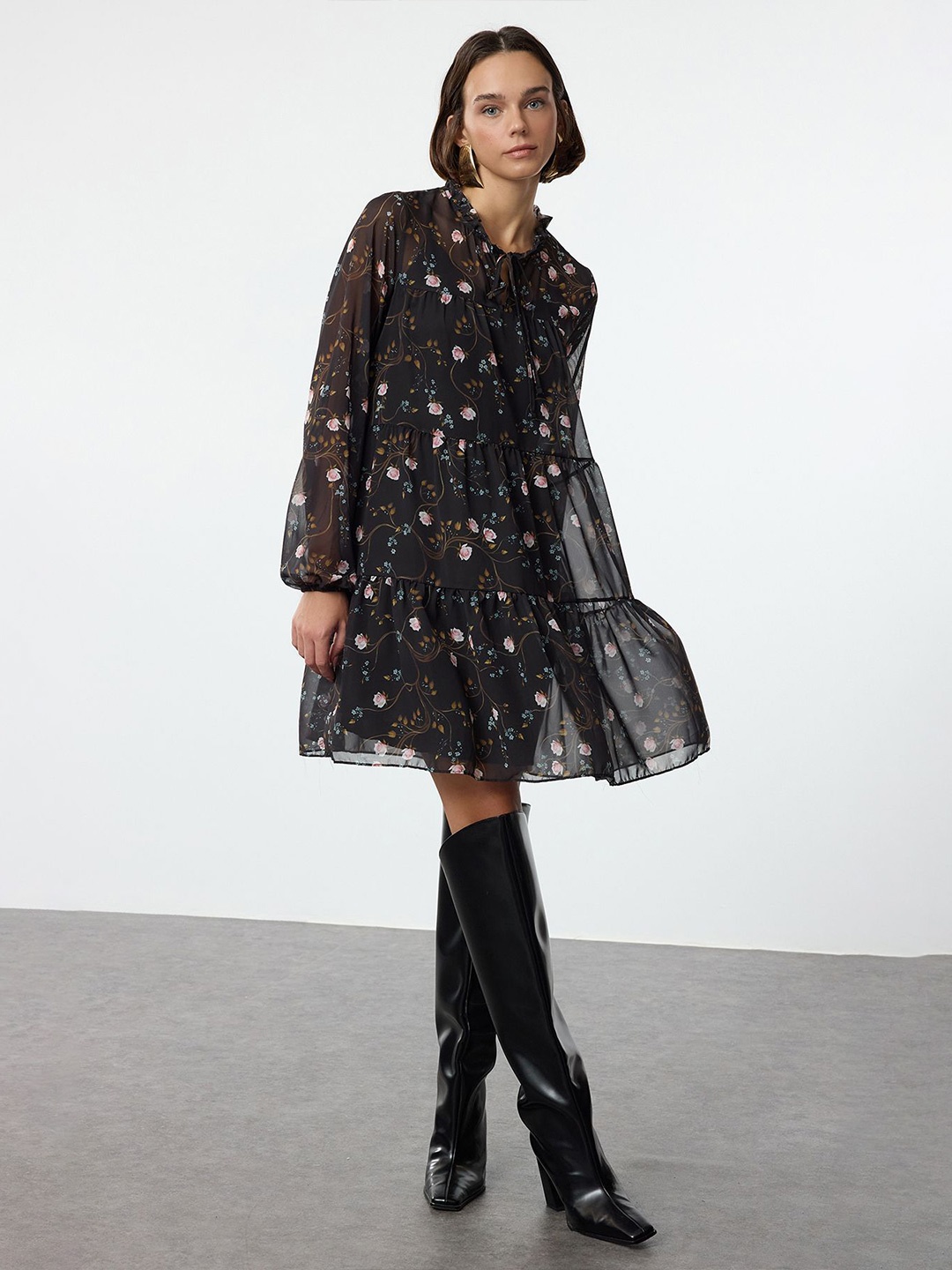 

Trendyol Women Floral Printed A-Line Dress, Na