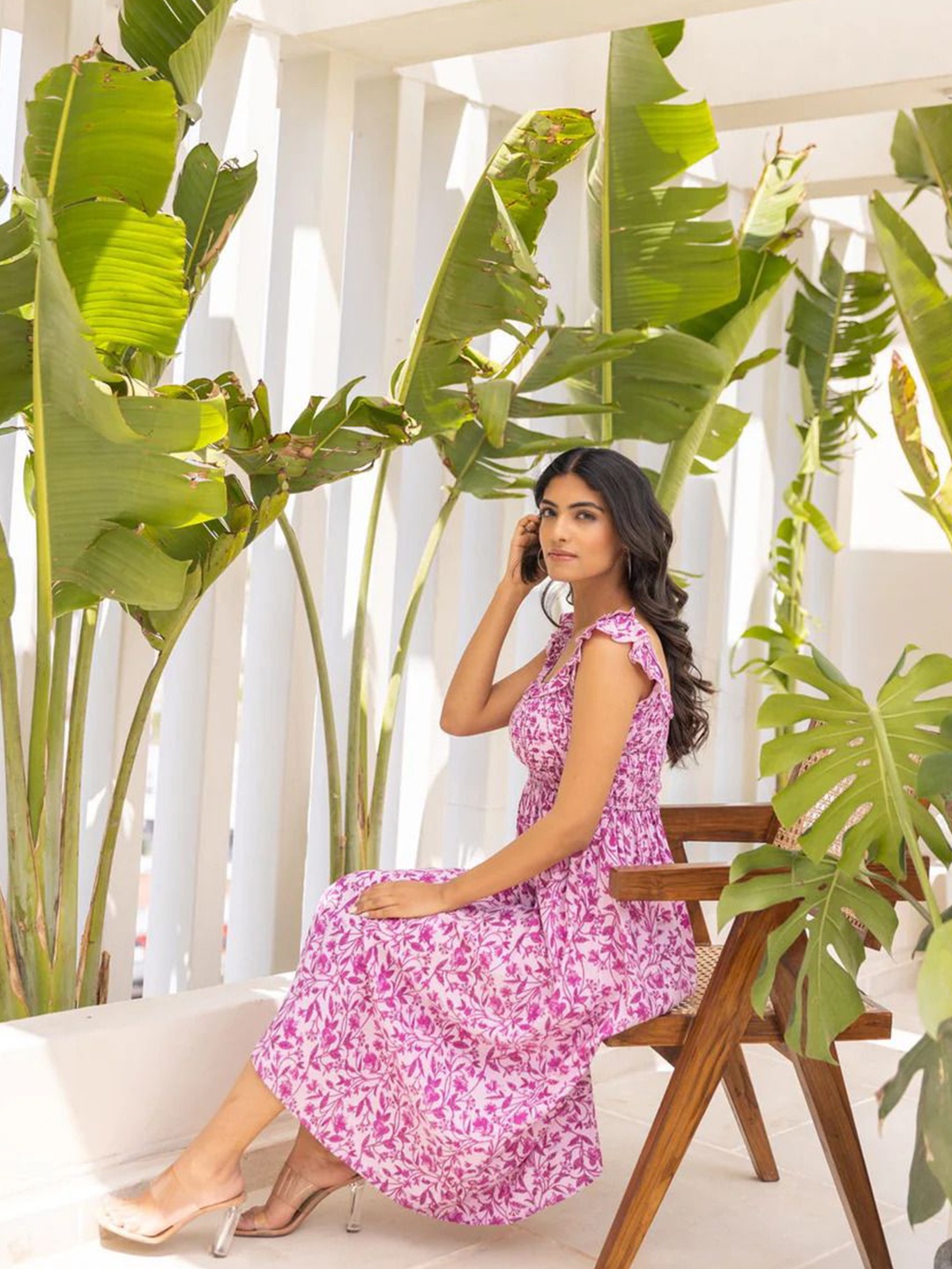 

Ariya Prints Women Tropical Printed Georgette Fit and Flare Midi Dress, Pink