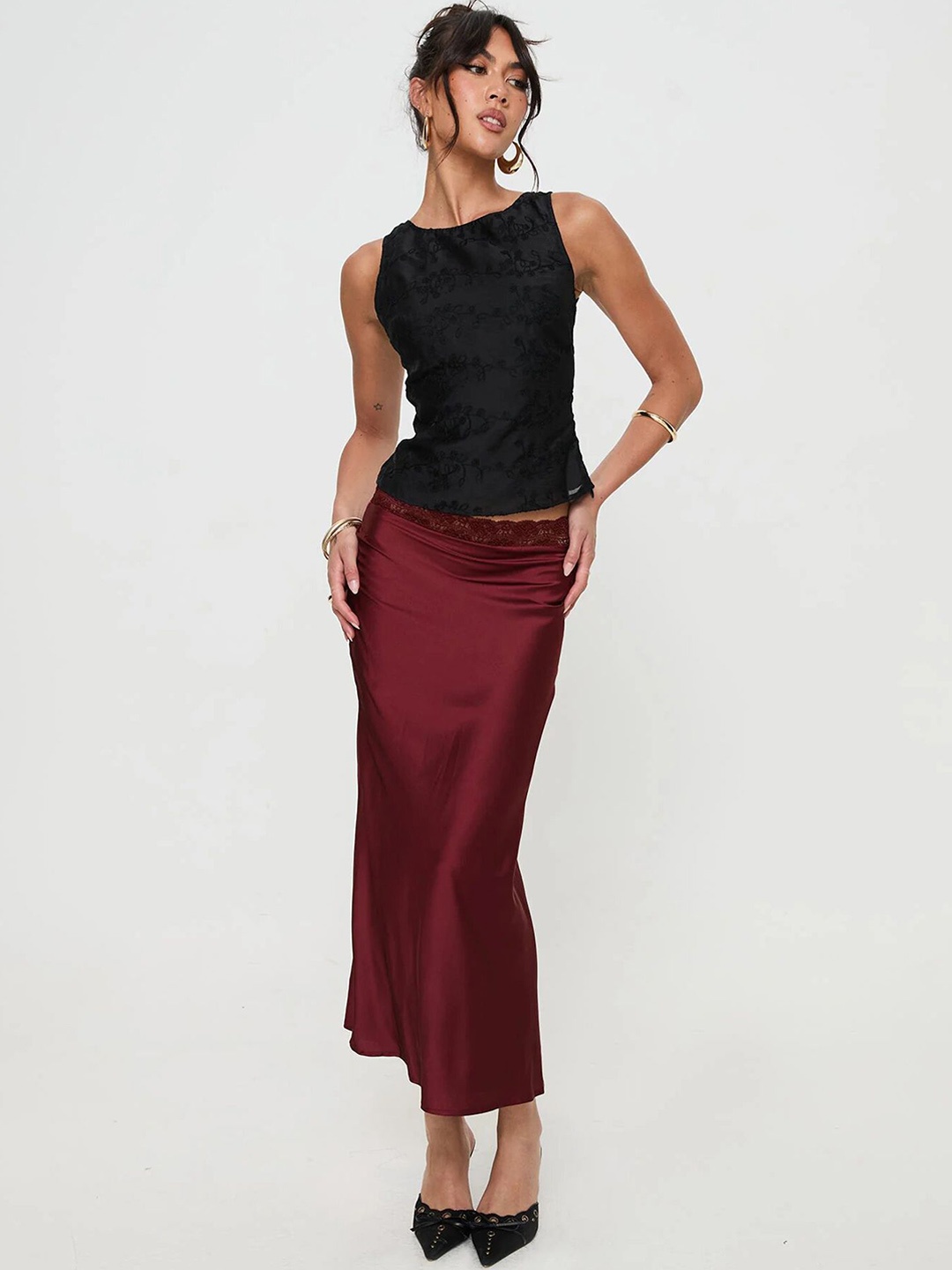 

StyleCast x Revolte Midi Pencil Skirt, Maroon