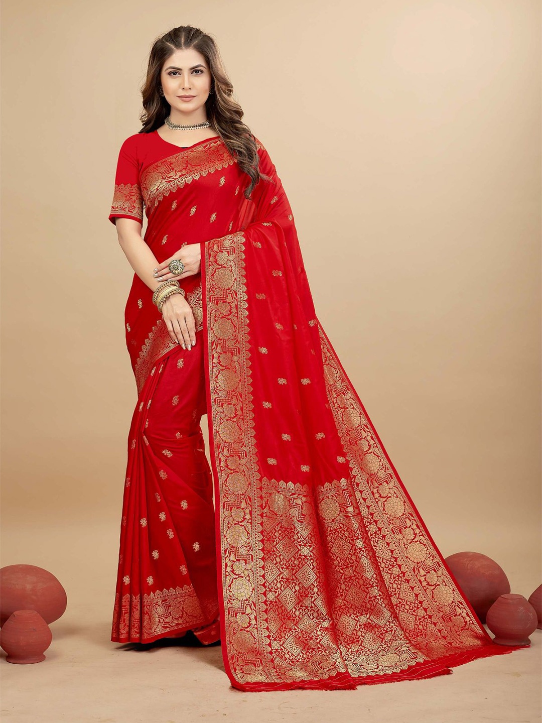 

amirat Woven Design Zari Pure Silk Banarasi Saree, Red