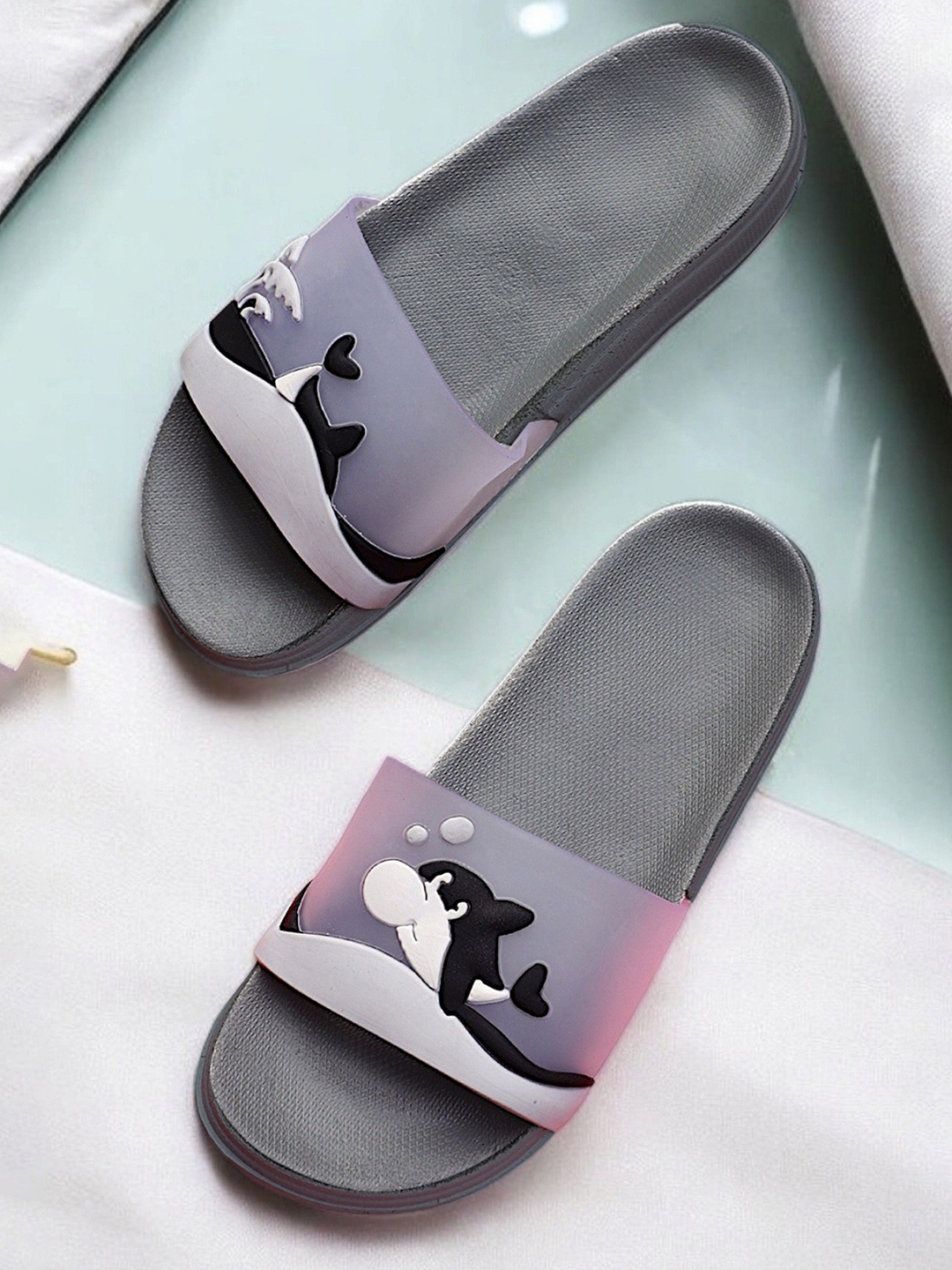 

KAPYANSH Women Rubber Sliders, Grey