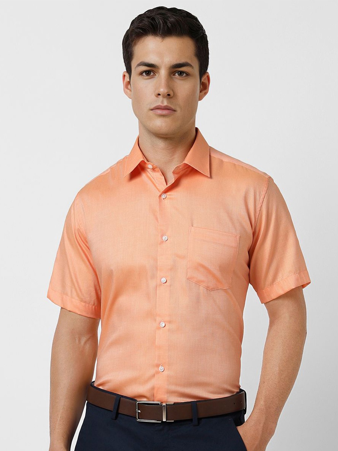 

Van Heusen Men Spread Collar Slim Fit Solid Cotton Formal Shirt, Peach