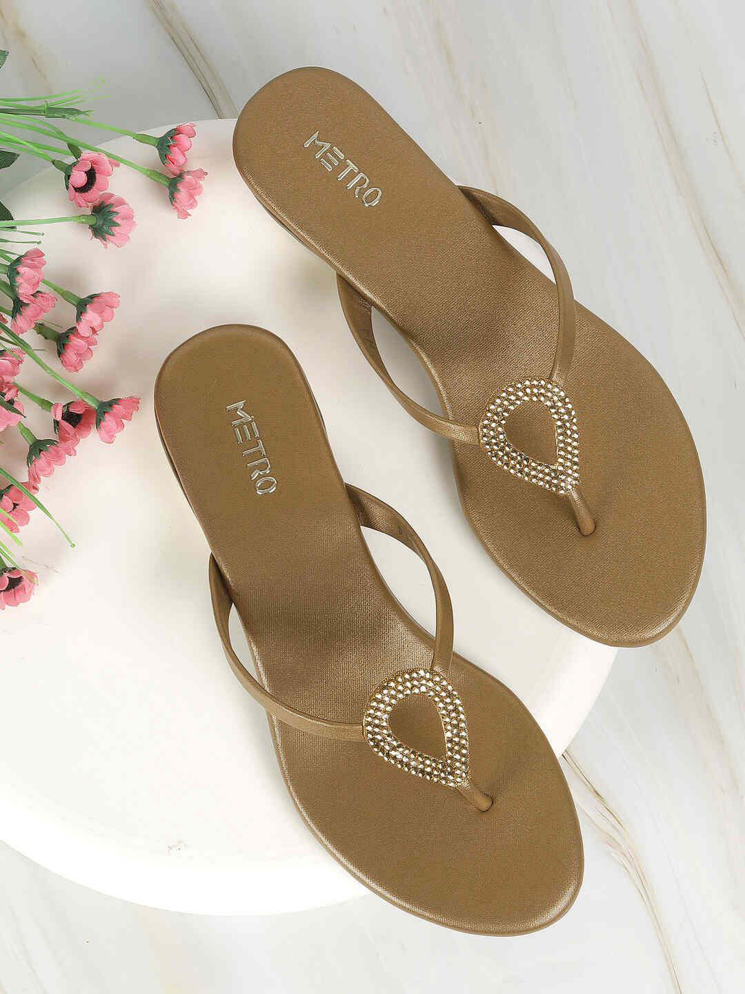 

Metro Women Printed Wedge, Gold