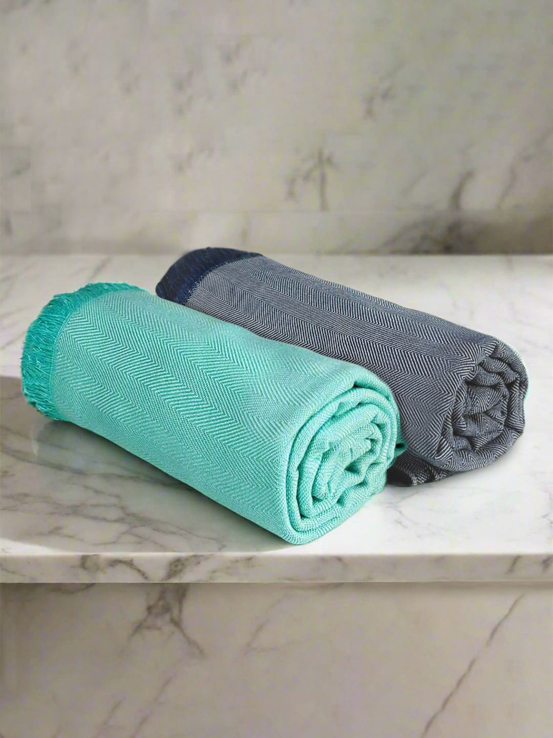 

Heelium Unisex Pack of 2 100% Bamboo Super Soft & Quick Drying 250 GSM Turkish Bath Towel, Navy blue