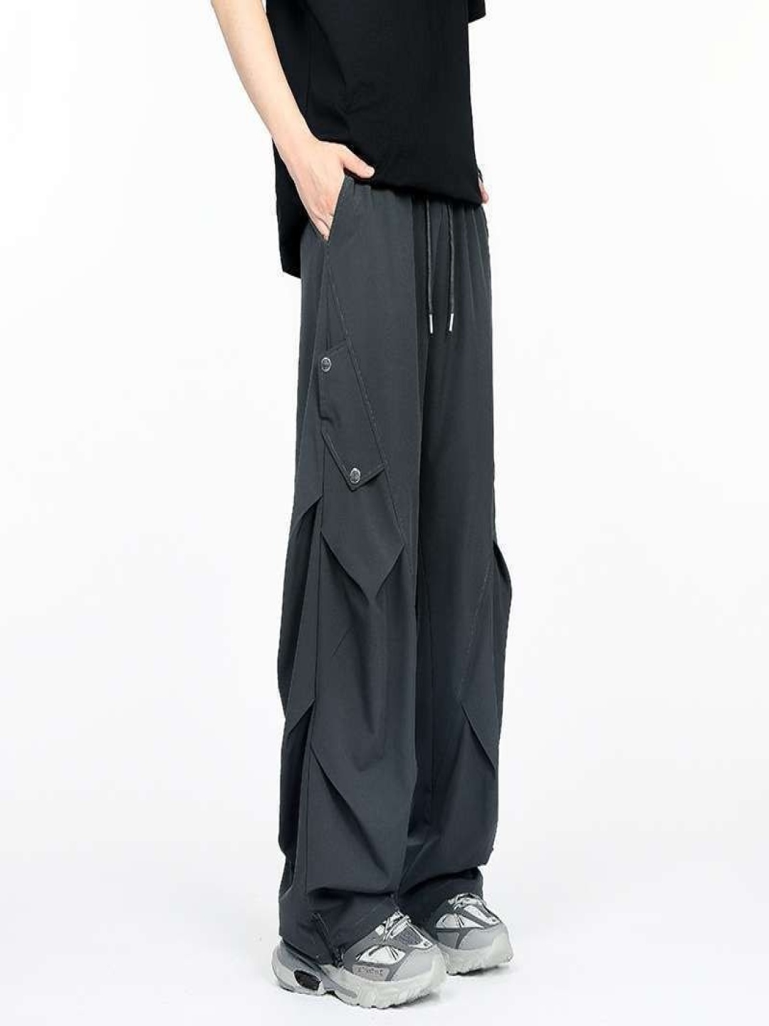 

StyleCast Men Self Design Relaxed Fit Cotton Korean Pants, Black