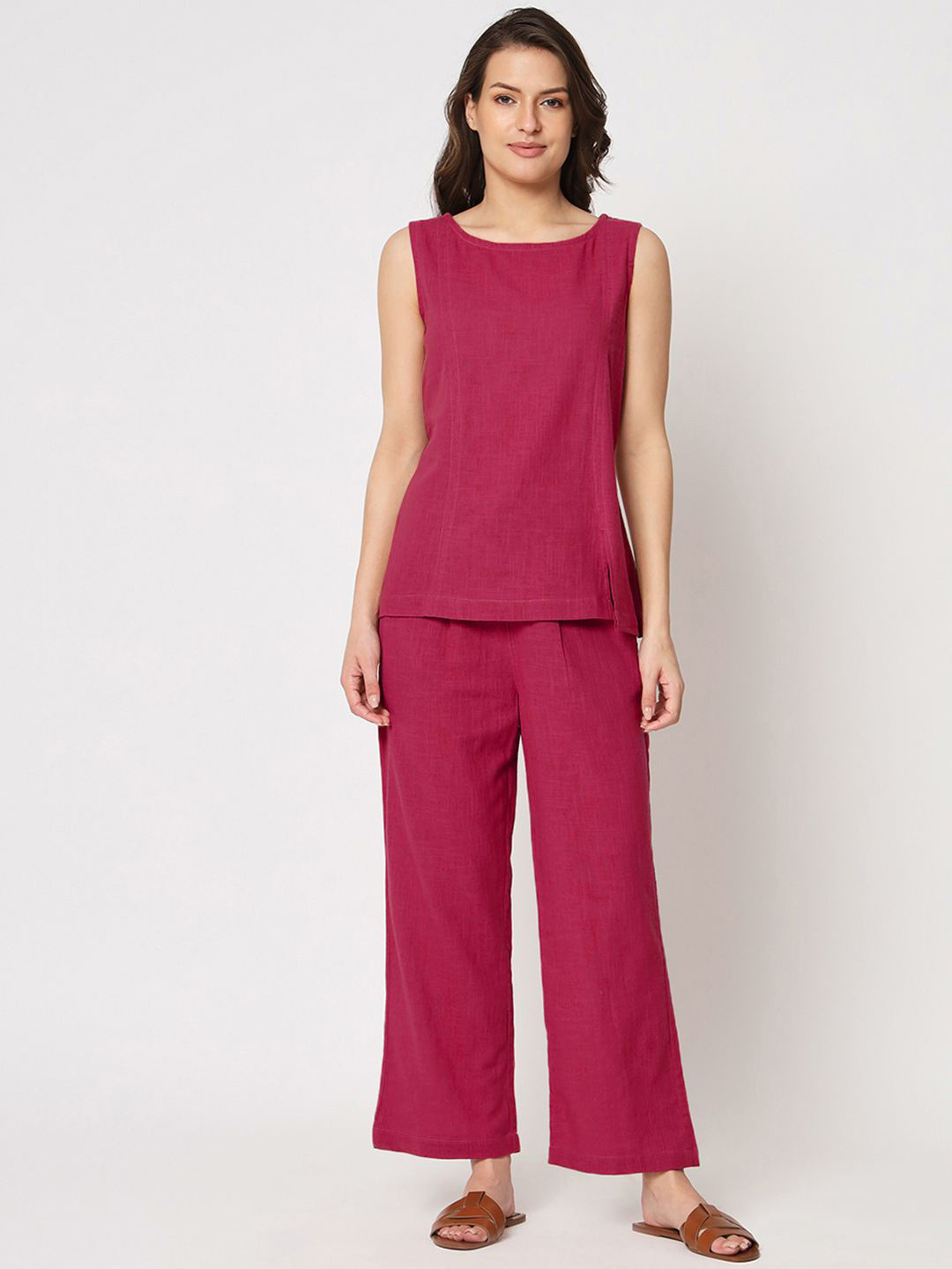 

Thevasa Sleeveless Round Neck Pure Cotton Top And Trouser, Pink