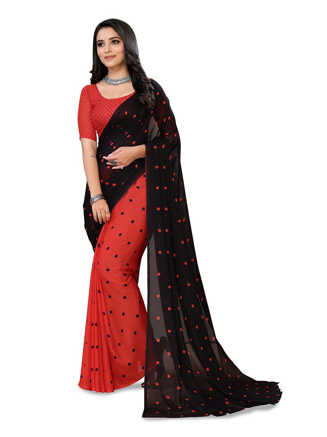 

Moda Rapido Polka Dots Printed Saree, Red