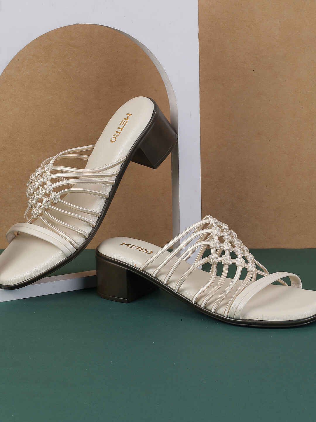 

Metro Women Block Sandals, Beige