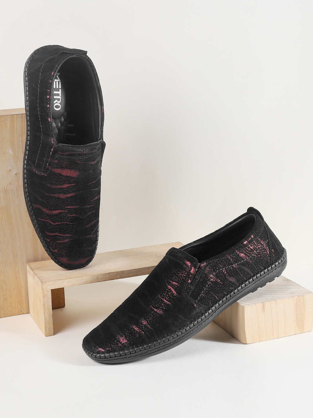 

Metro Men Striped Leather Slip-On Sneakers, Black