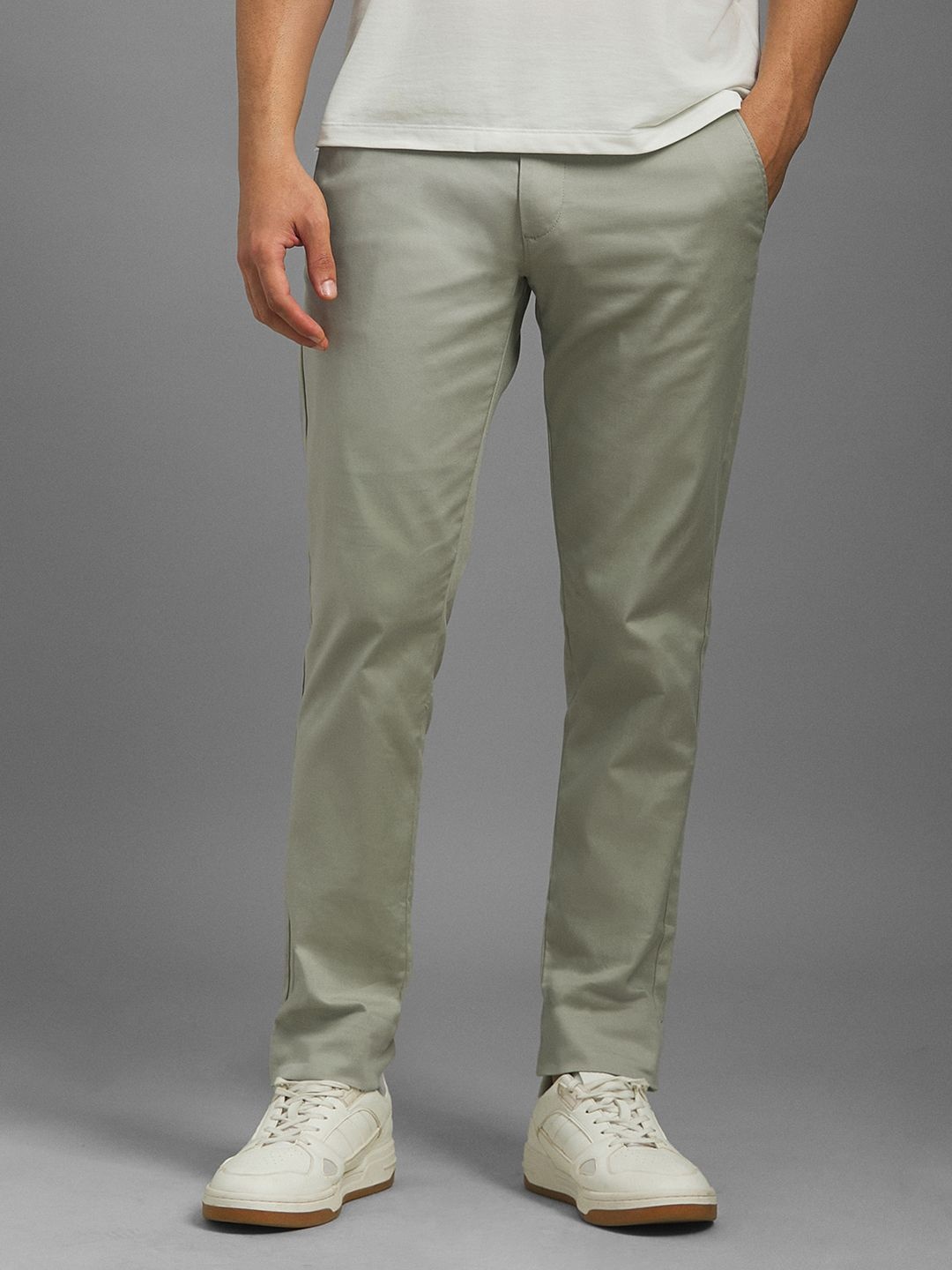 

Louis Philippe Sport Men Smart Trousers, Grey