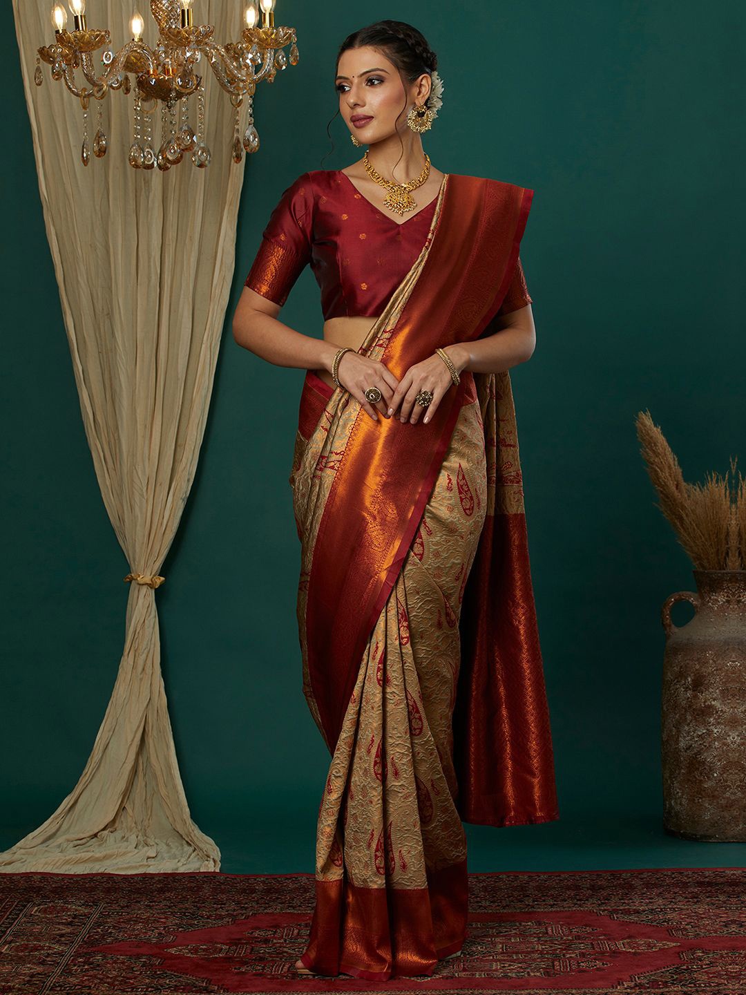 

Mitera Ethnic Motifs Zari Banarasi Saree, Beige