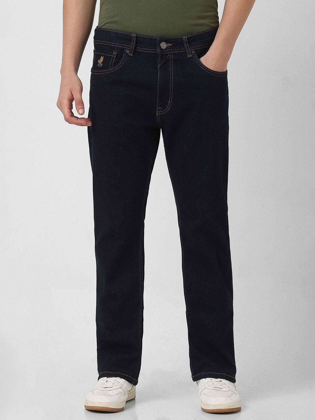 

Peter England Casuals Men Relaxed Fit Jeans, Navy blue