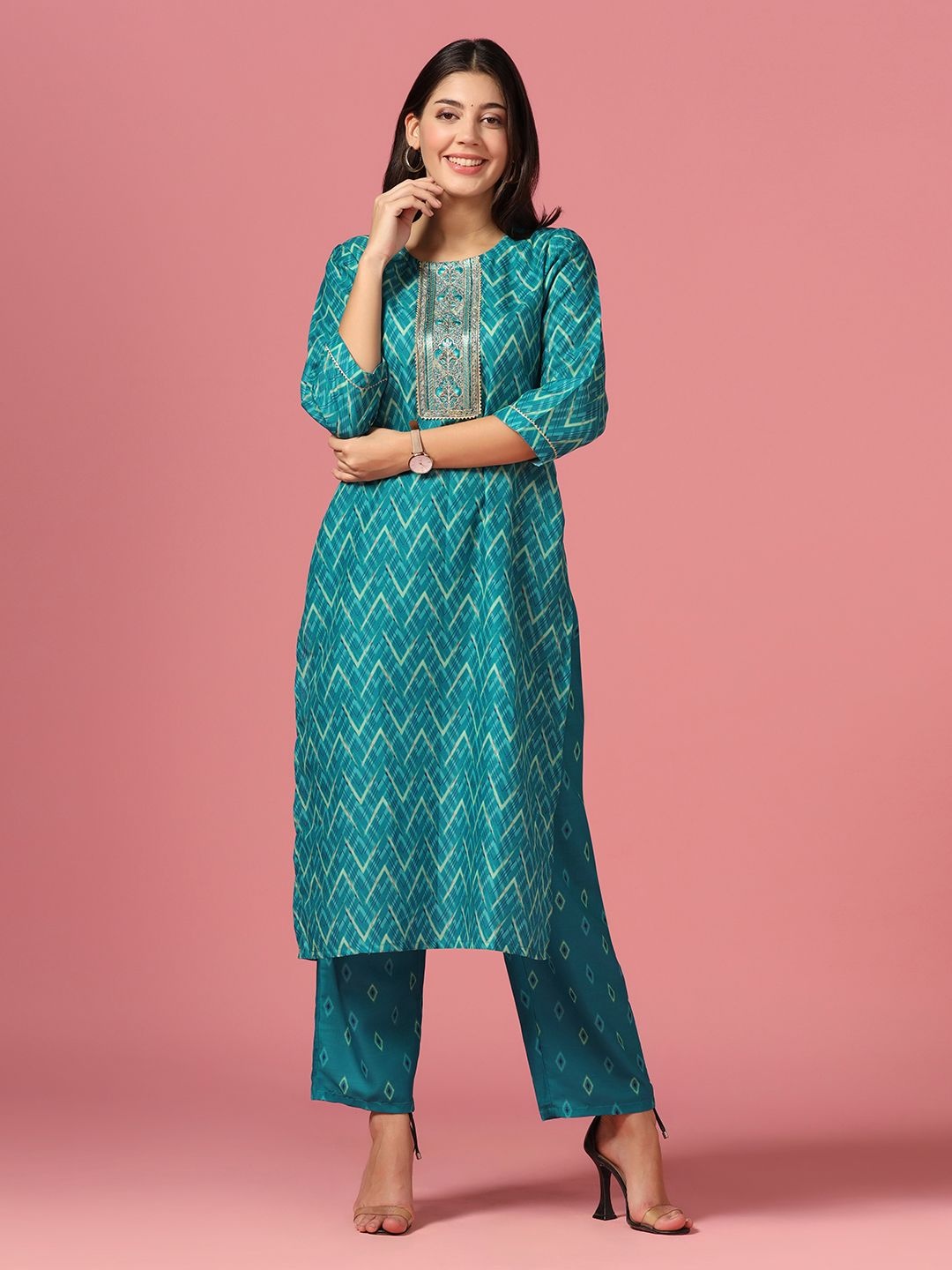 

Moda Rapido Ethnic Motifs Printed Sequinned Straight Kurta with Trousers, Blue