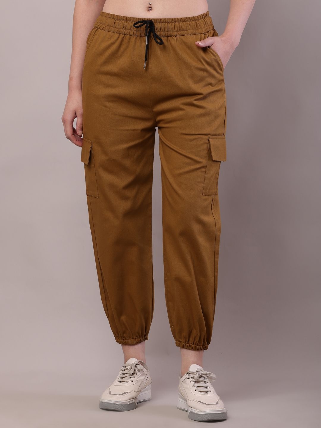 

Sellingsea Women Mid-Rise Cargos Trousers, Brown