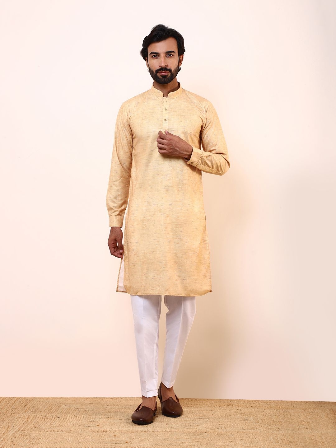 

Satwaa Abstract Woven Design Mandarin Collar Straight Kurta, Yellow