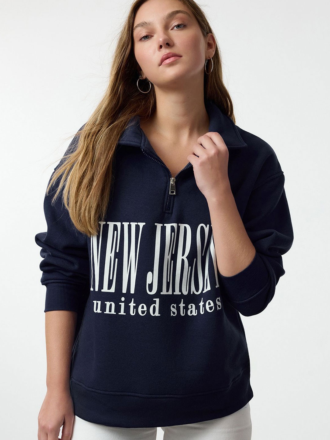 

Trendyol Women Typography Printed Sweatshirt, Blue