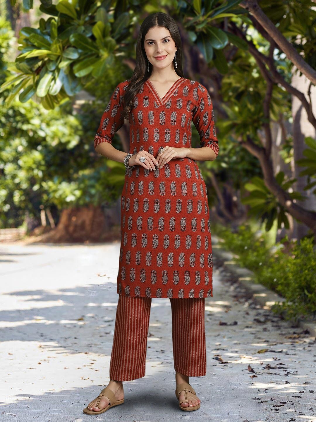 

Moda Rapido Floral Printed V-Neck Straight Kurta With Trouser And Dupatta, Red