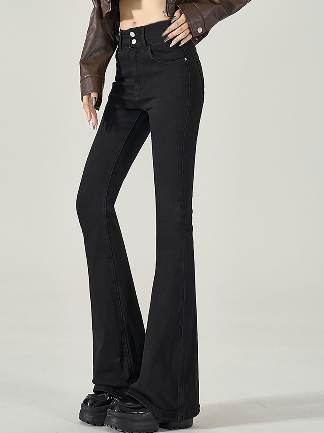 

StyleCast x Revolte Women Clean Look Mid-Rise Bootcut Fit Jeans, Black