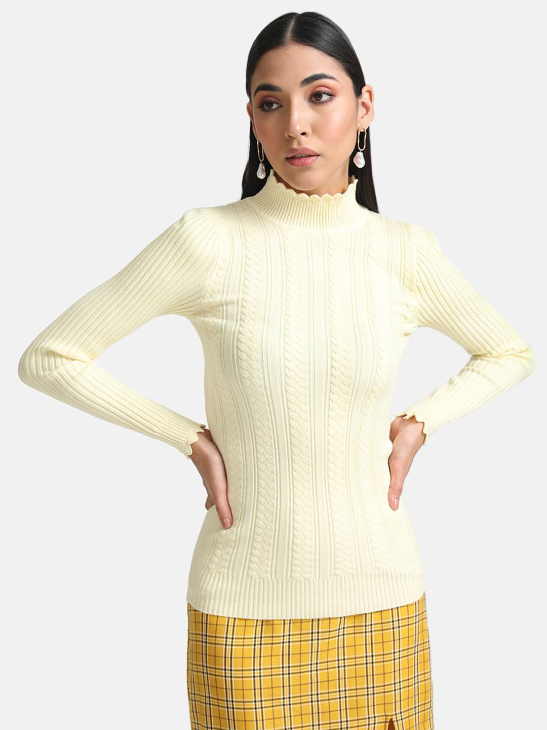

Kazo Women Pullover, Yellow