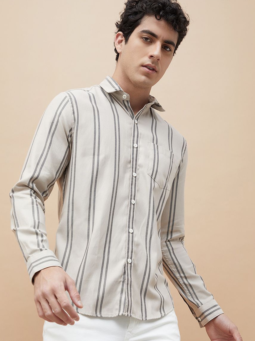 

Fame Forever by Lifestyle Men Slim Fit Spread Collar Vertical Striped Cotton Casual Shirt, Off white