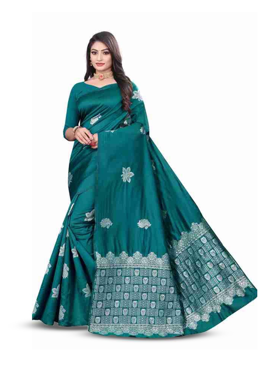 

Manu Designer Woven Design Zari Saree, Green