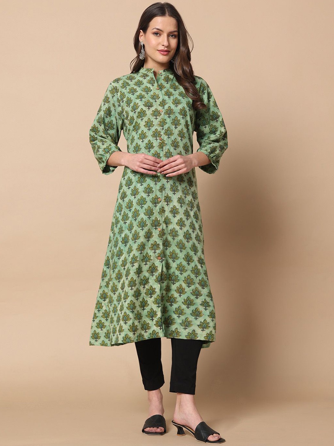 

inkara Ethnic Motifs Printed Mandarin collar A-Line Pure Cotton Kurta, Green