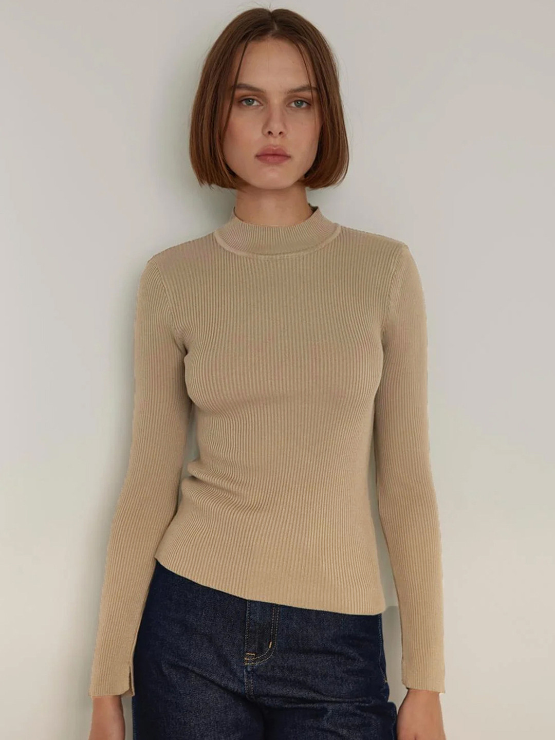 

CLAFOUTIS Women High Neck Sweatshirt, Beige